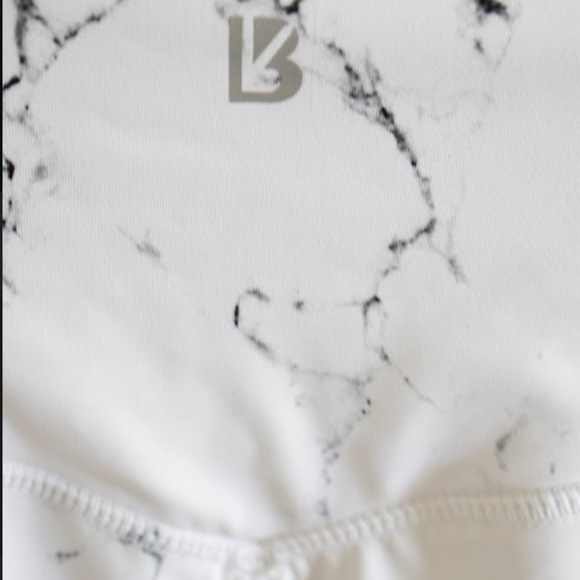 Buff Bunny White Marble Limitless Leggings - Picture 9 of 10